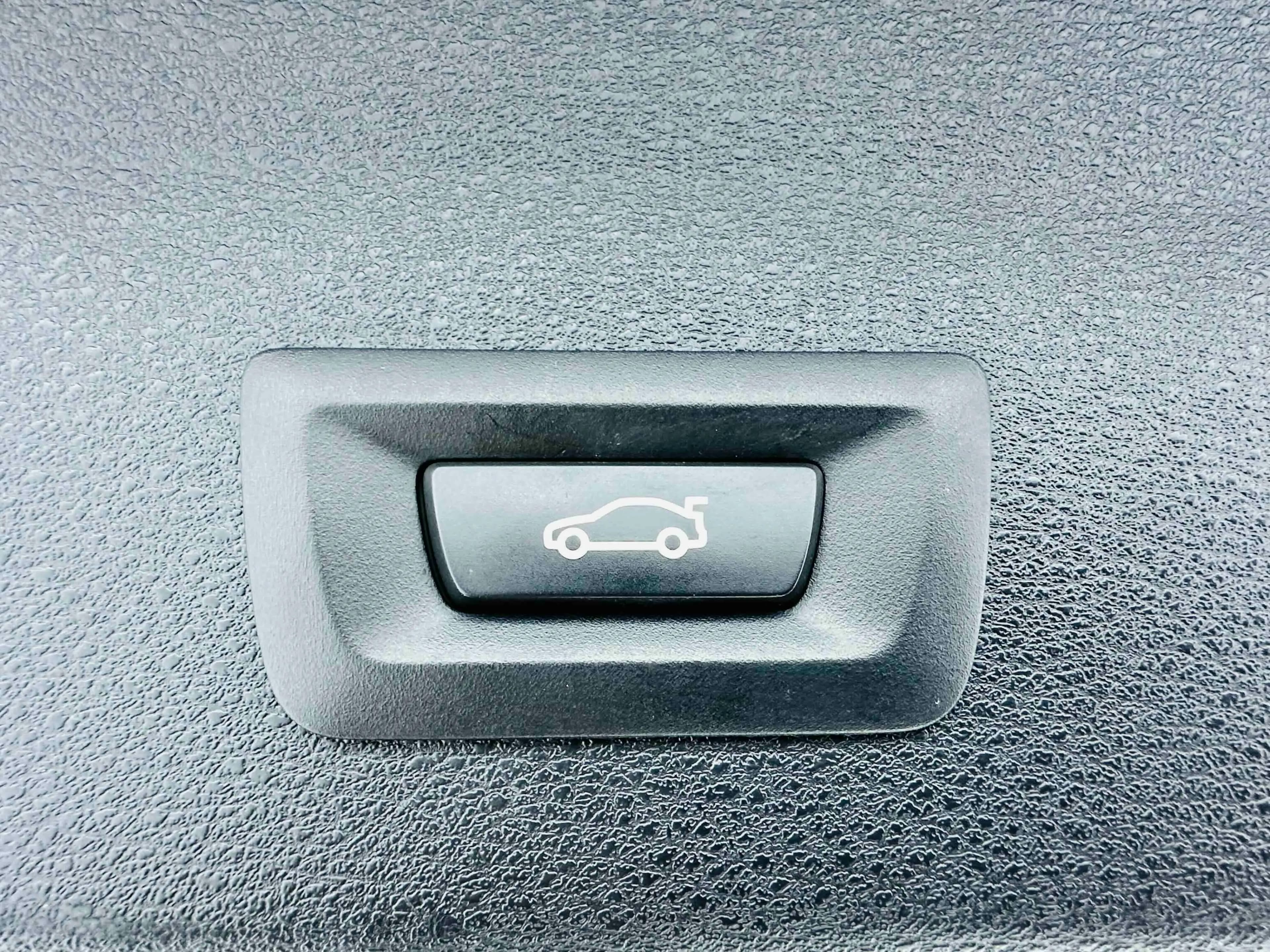 BMW X1 2021 г. 58106 км. — фото 12