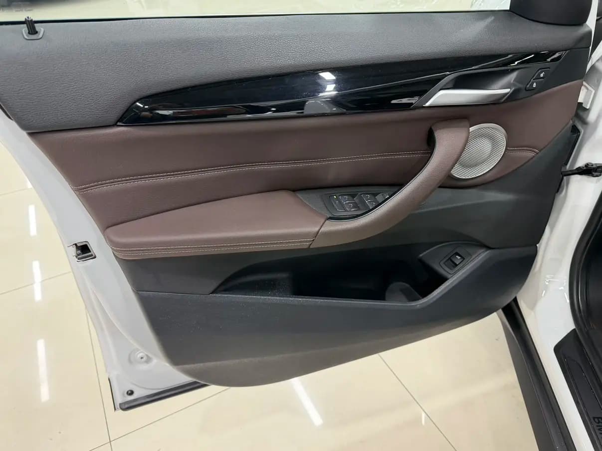 BMW X1 2022 г. 60104 км. — фото 8