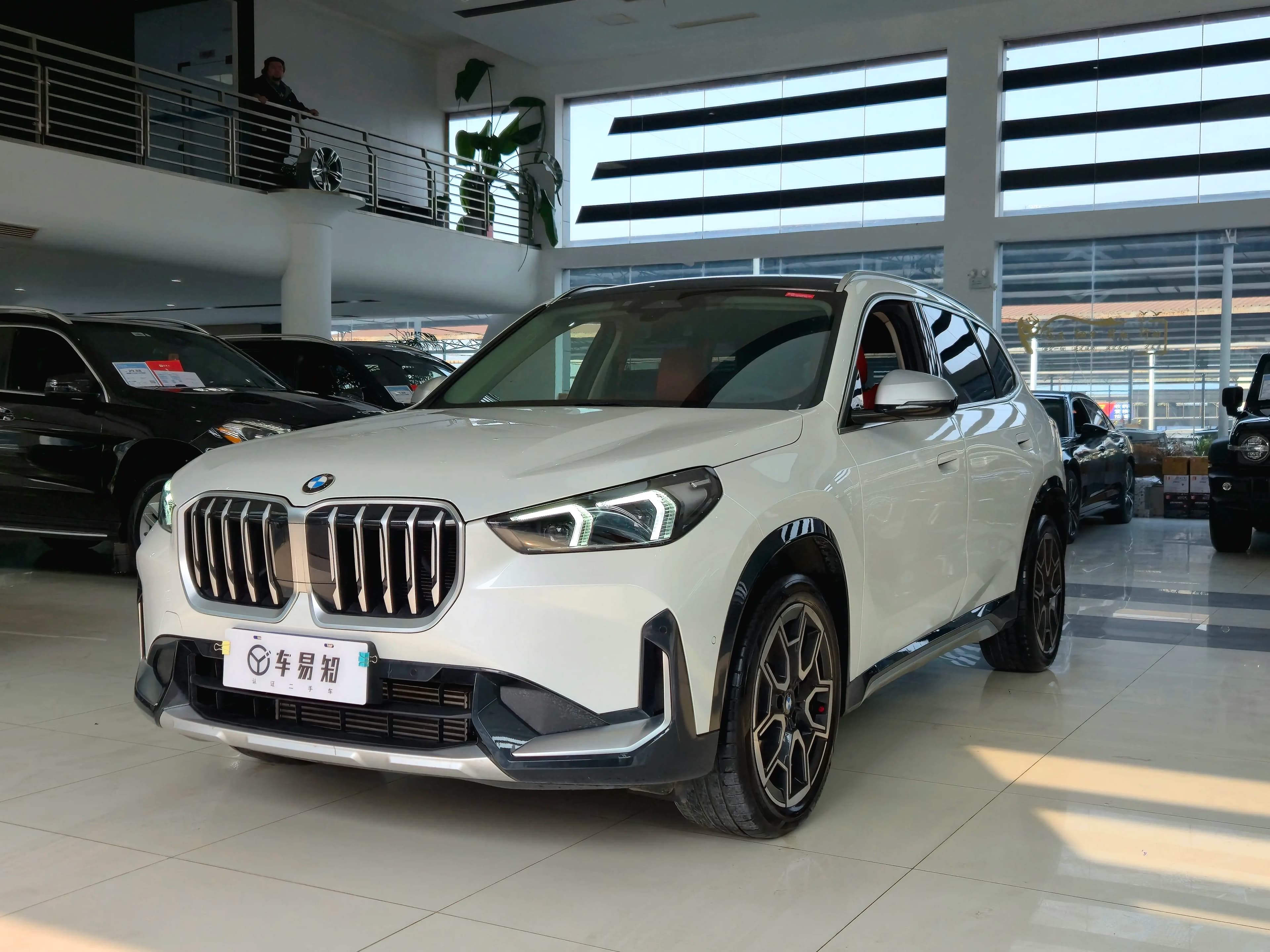 BMW X1 2024 г. 20100 км.