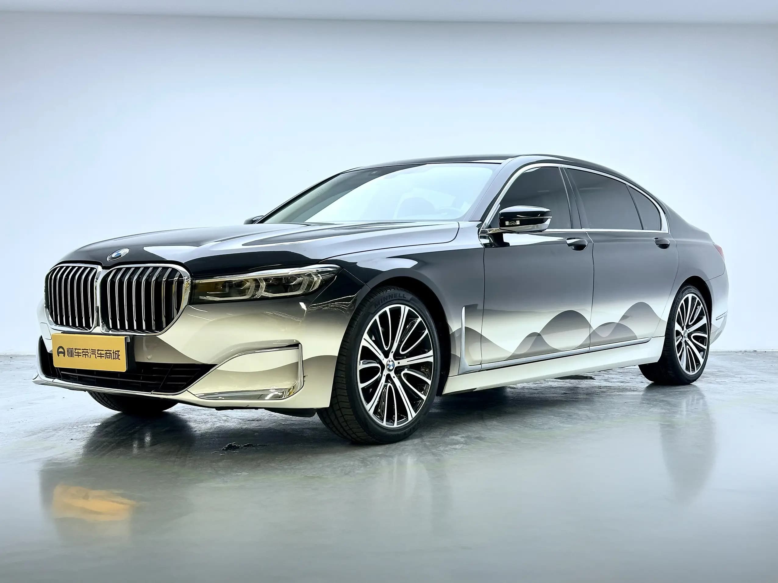 BMW 7 Series 2021 г. 108741 км. — фото 1