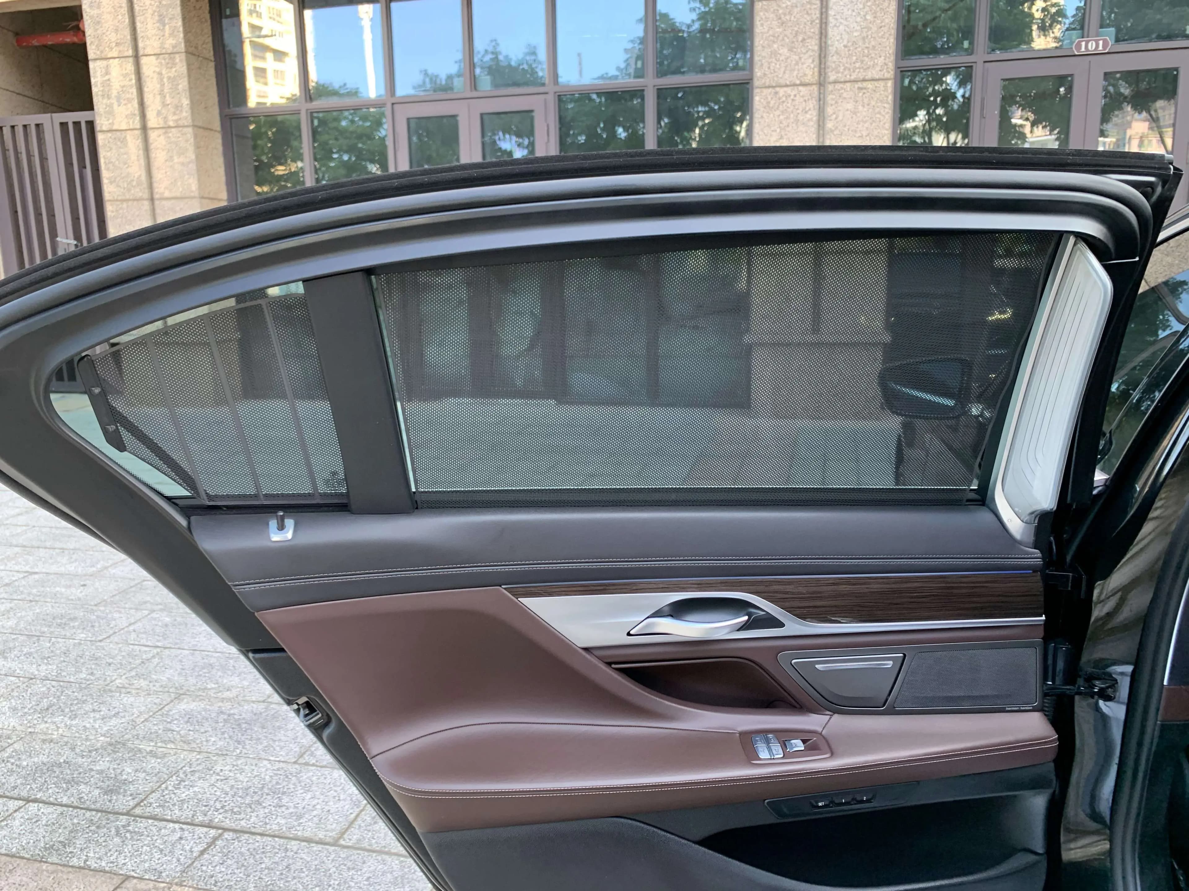 BMW 7 Series 2021 г. 87040 км. — фото 12