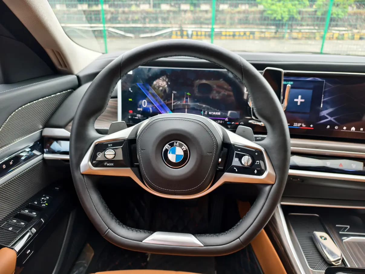 BMW 7 Series 2024 г. 49108 км. — фото 6