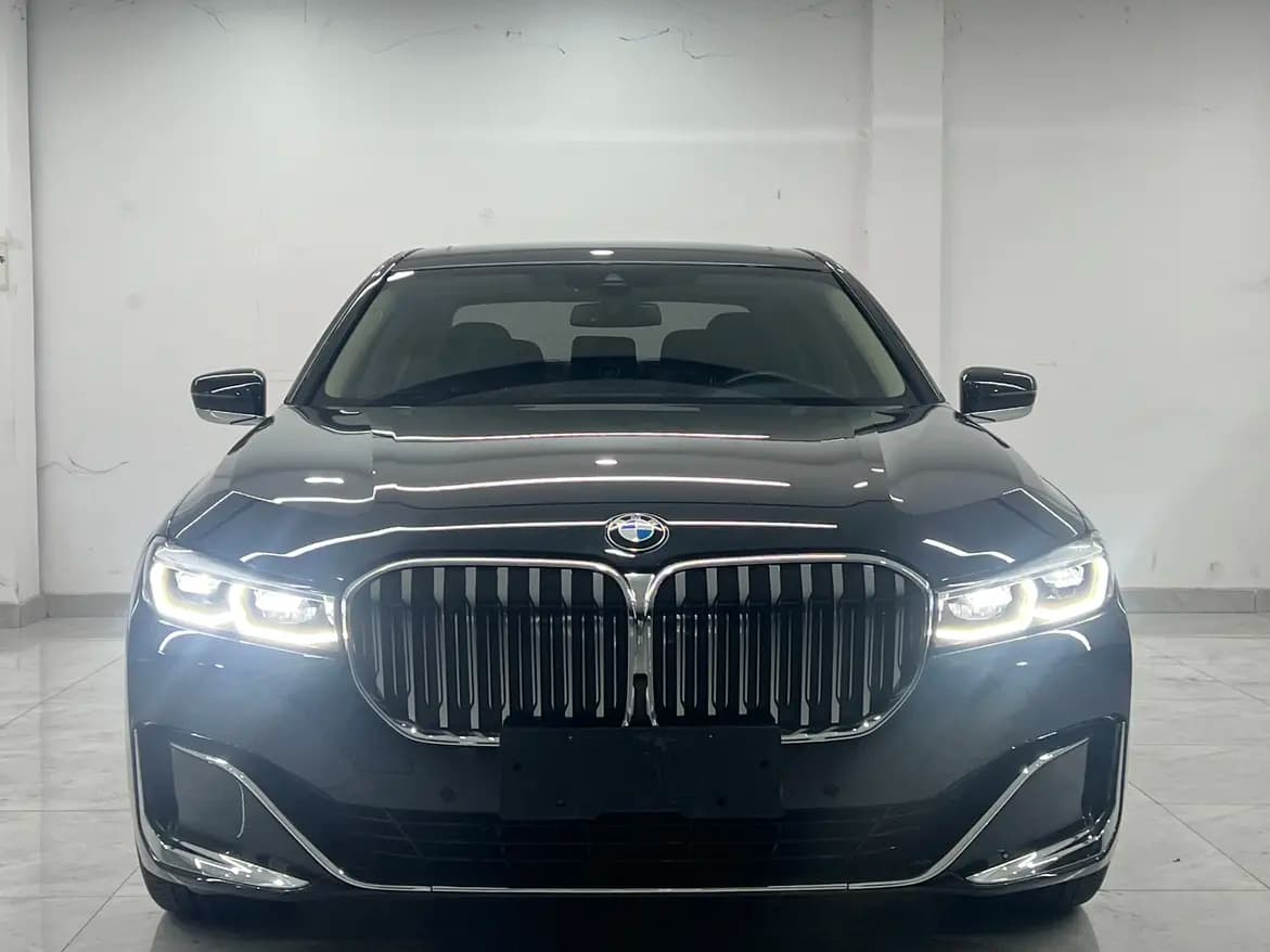 BMW 7 Series 2021 г. 42019 км. — фото 2