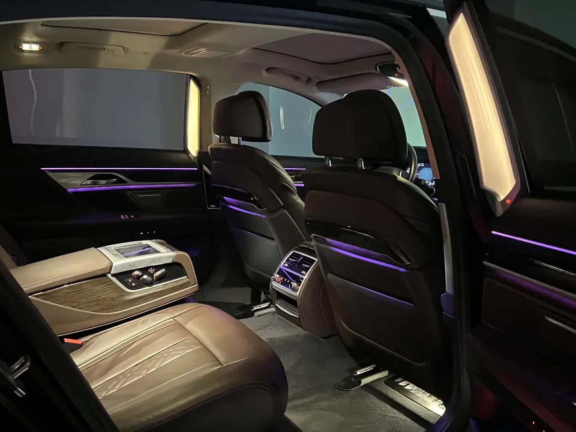 BMW 7 Series 2021 г. 42019 км. — фото 15