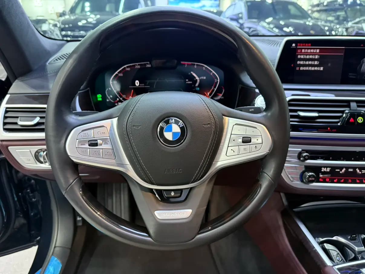 BMW 7 Series 2021 г. 103020 км. — фото 13
