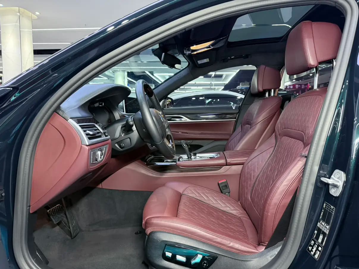 BMW 7 Series 2021 г. 103020 км. — фото 17