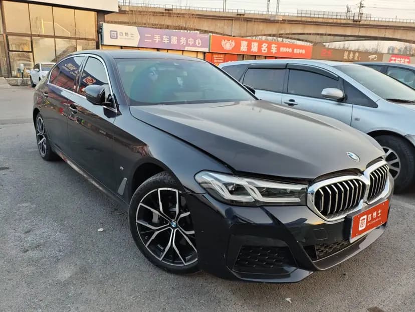 BMW 5 Series 2023 г. 31017 км. — фото 2