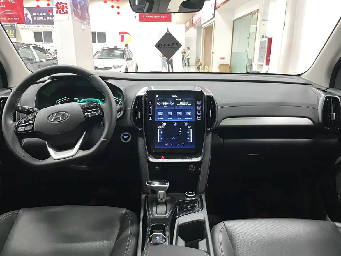 Hyundai ix35 2022 г. 33388 км. — фото 11