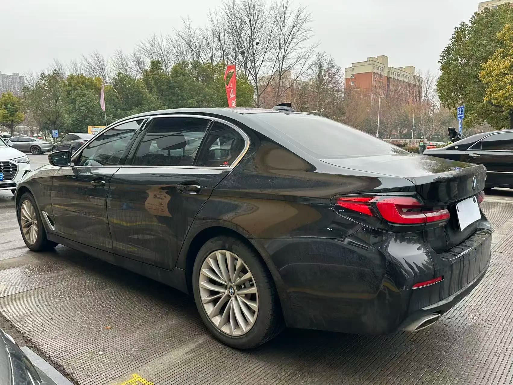 BMW 5 Series 2021 г. 91035 км. — фото 4