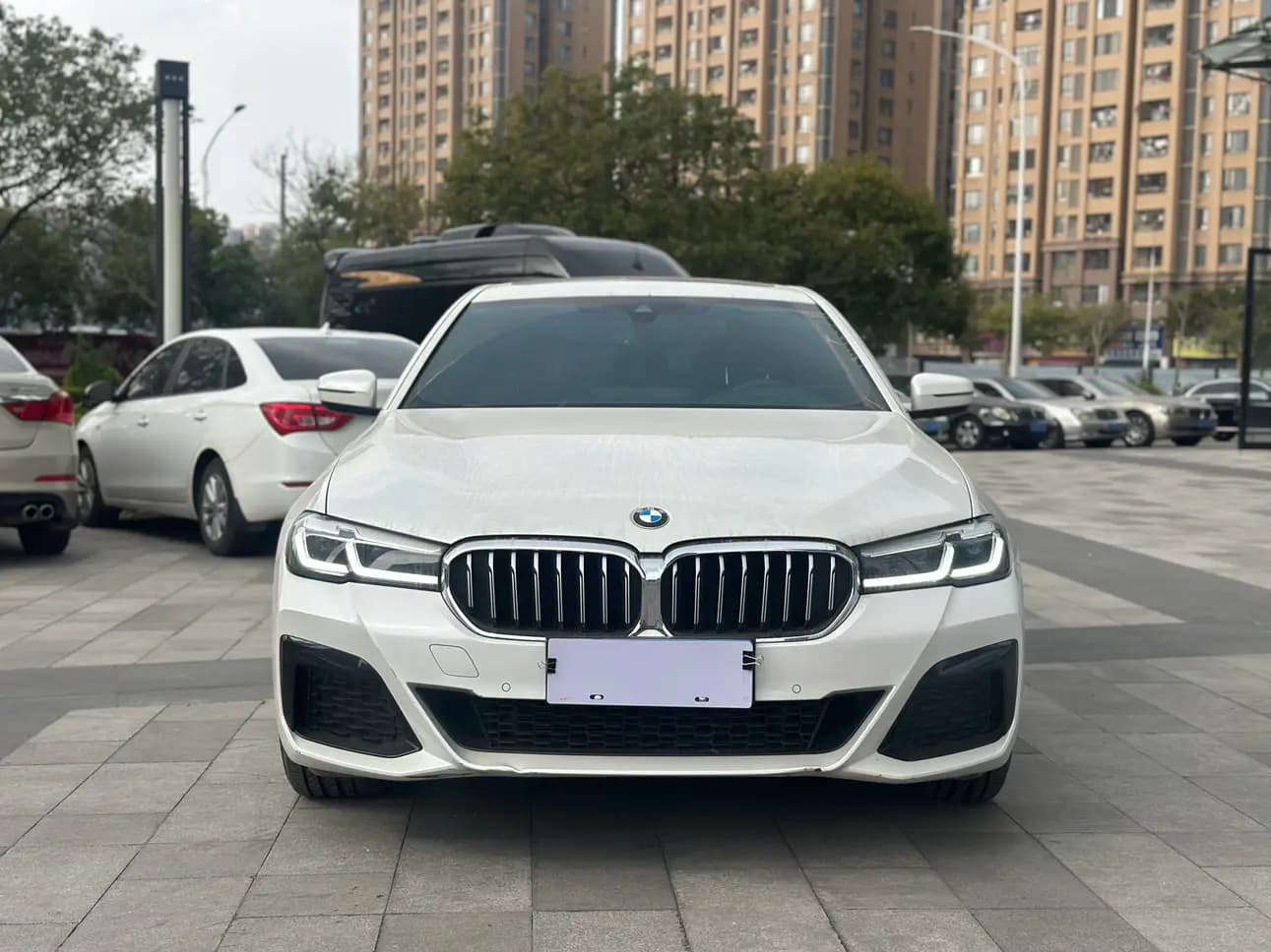 BMW 5 Series 2023 г. 44019 км. — фото 2