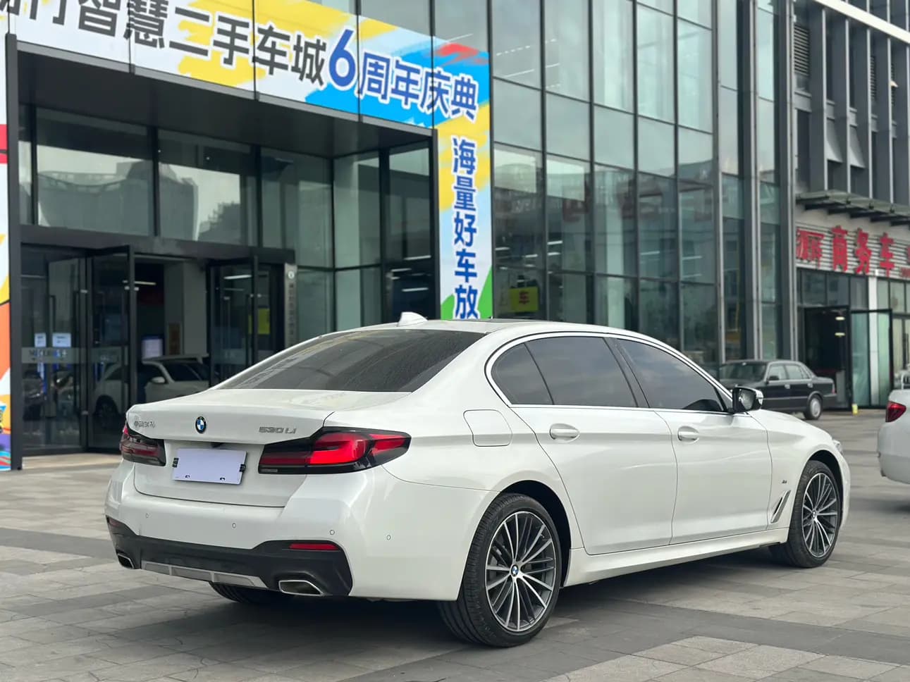 BMW 5 Series 2023 г. 44019 км. — фото 6
