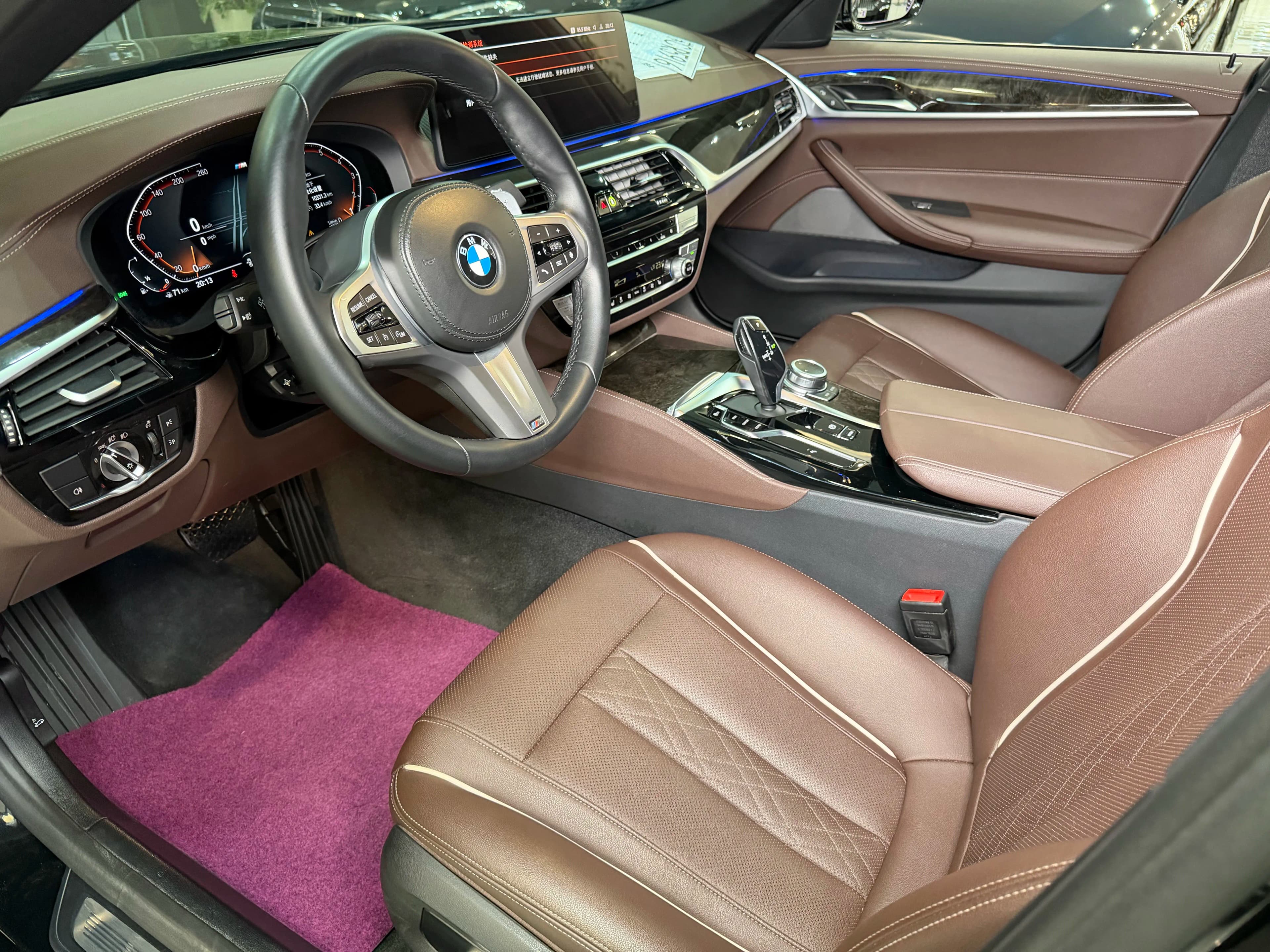 BMW 5 Series 2022 г. 72473 км. — фото 12