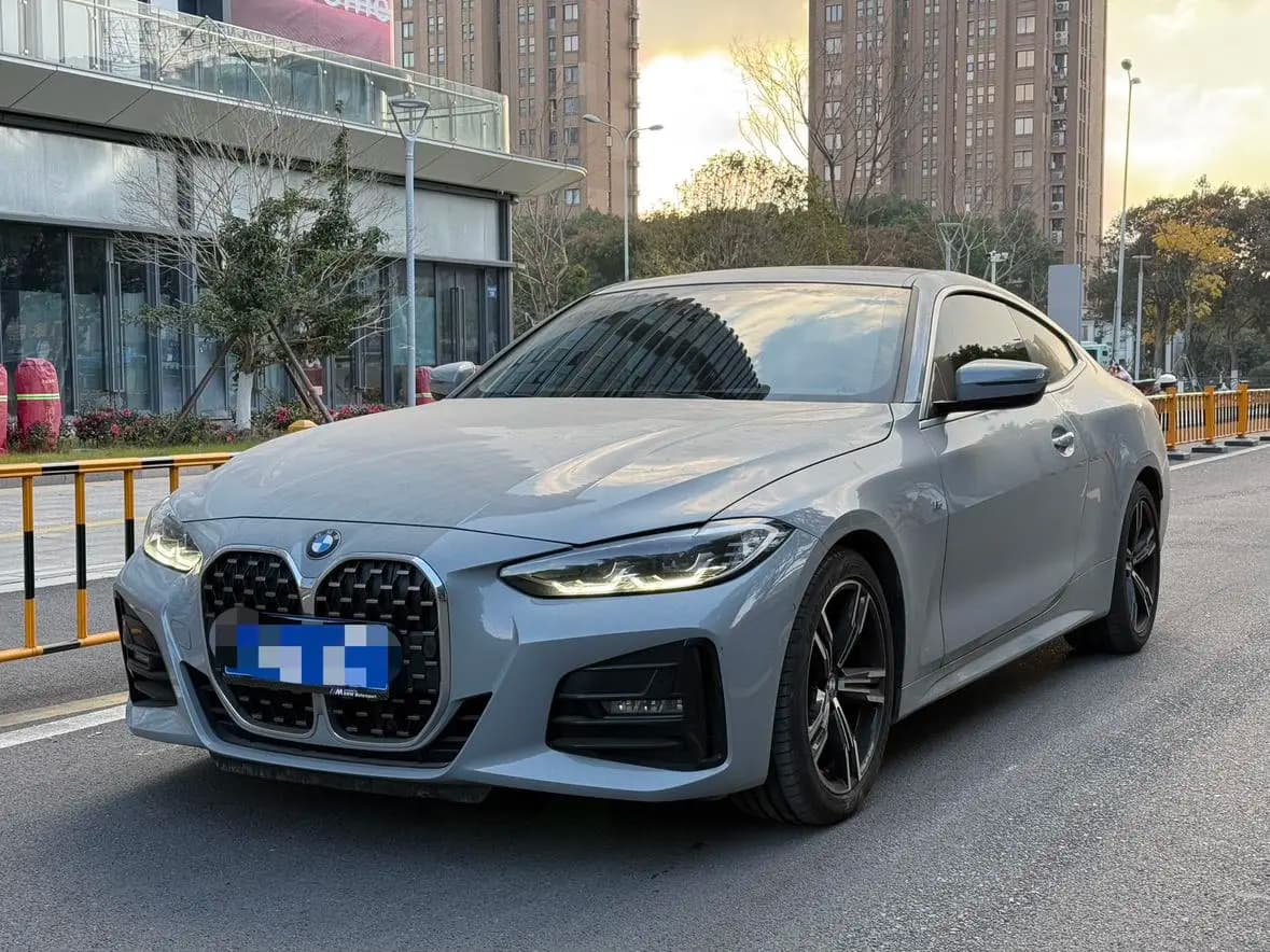 BMW 4 Series 2023 г. 14015 км.