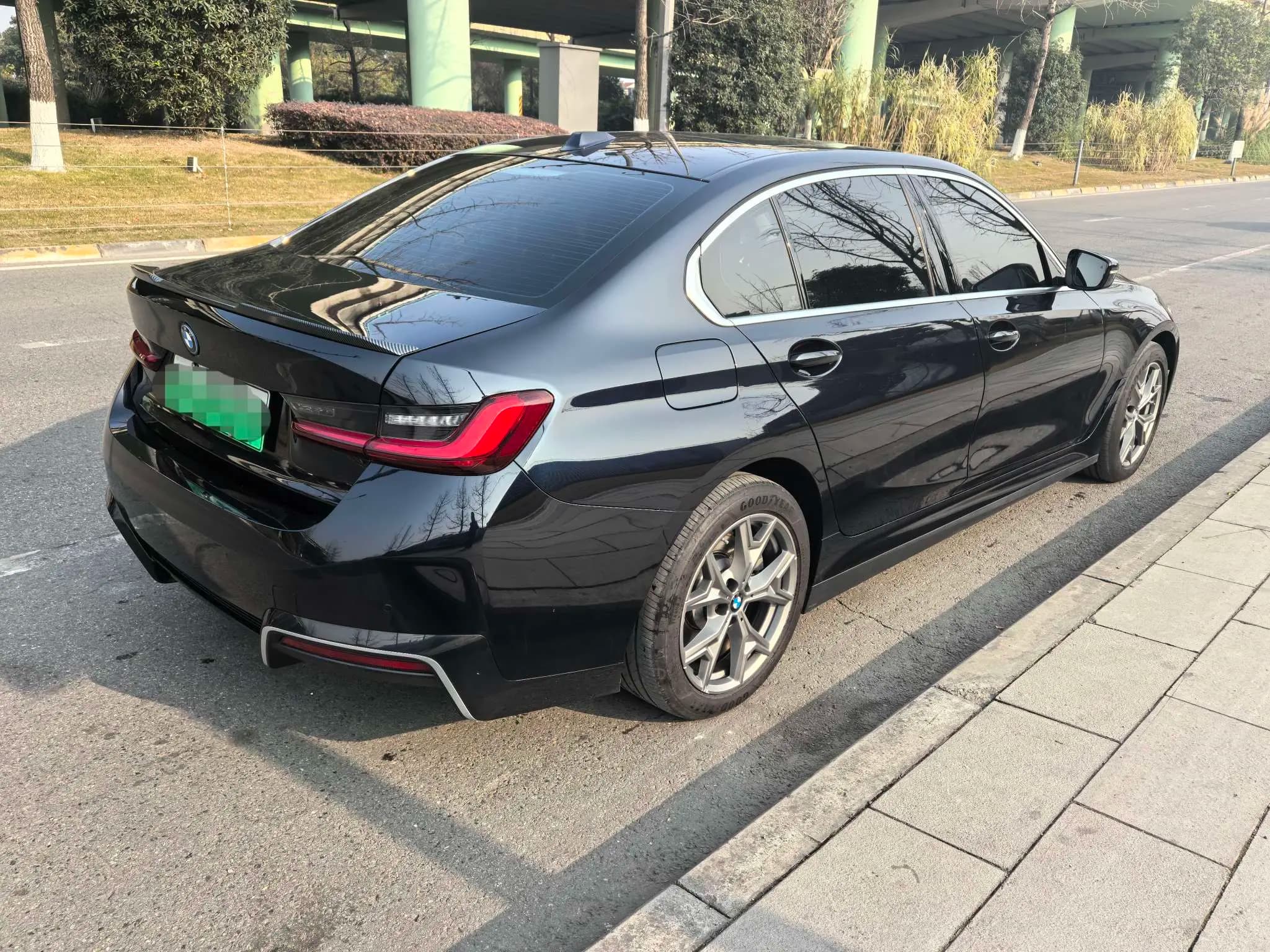 BMW i3 2025 г. 14001 км. — фото 4