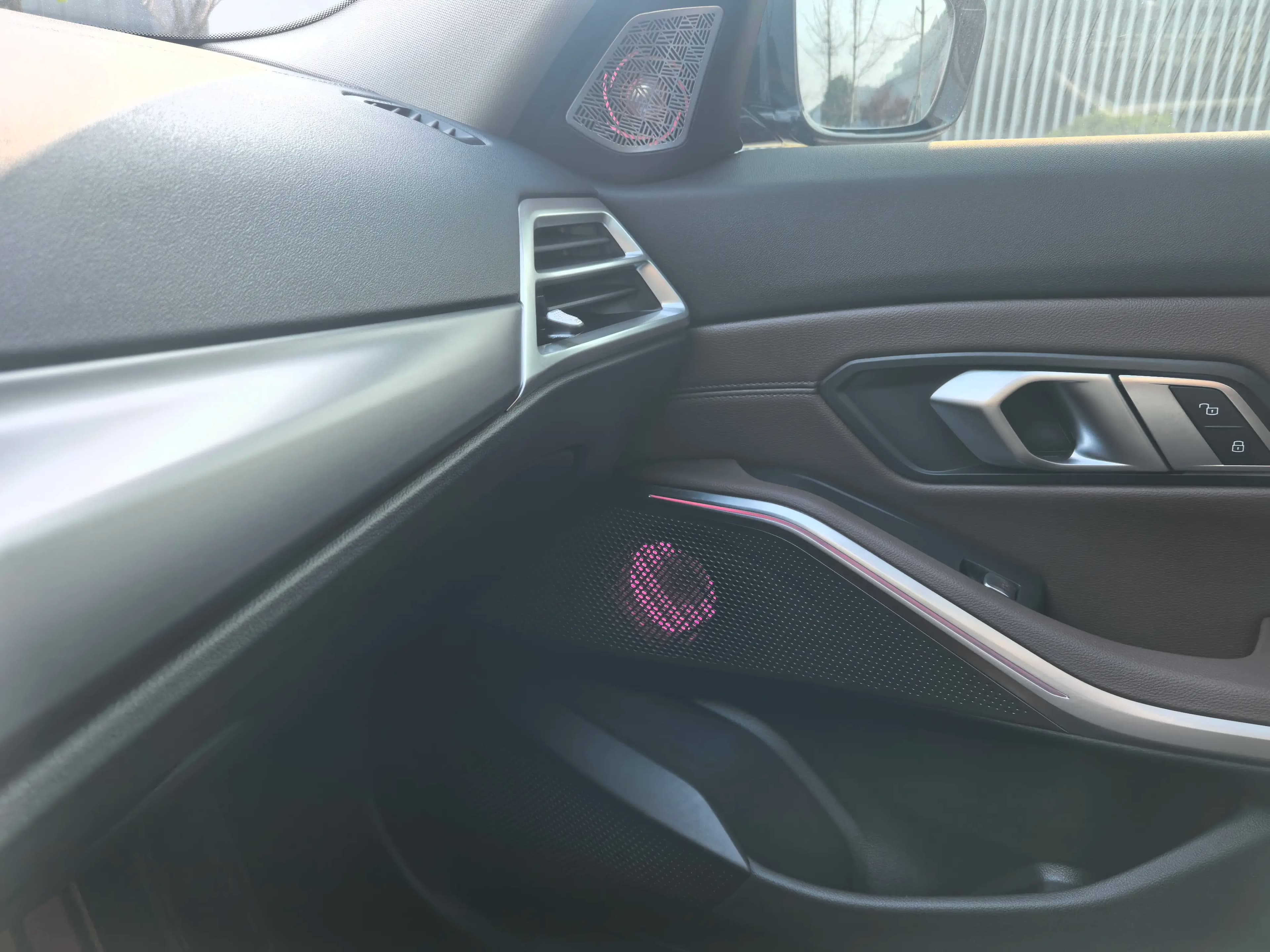 BMW i3 2025 г. 14001 км. — фото 10