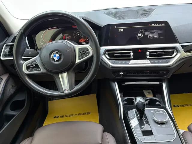 BMW 3 Series 2021 г. 54234 км. — фото 5