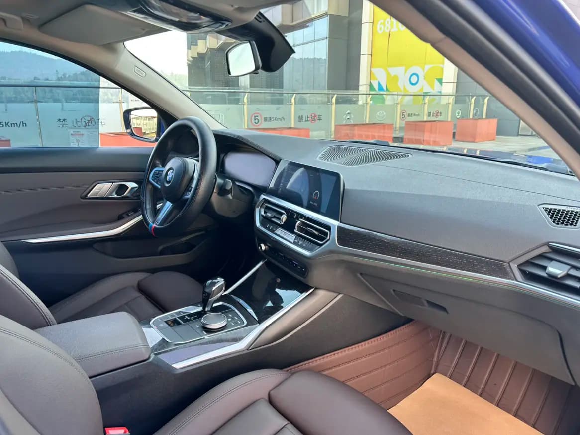 BMW 3 Series 2021 г. 43033 км. — фото 22