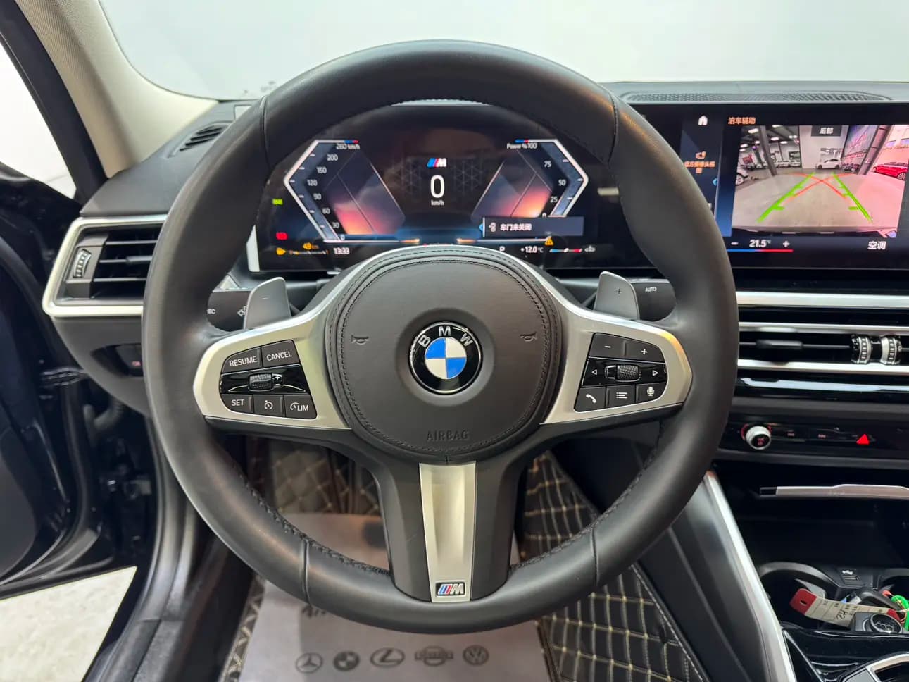 BMW 3 Series 2024 г. 29028 км. — фото 13