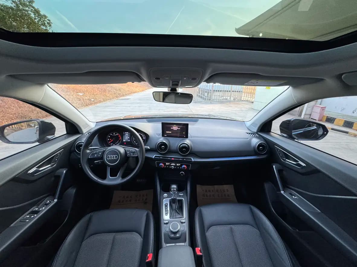 Audi Q2L 2021 г. 60042 км. — фото 15