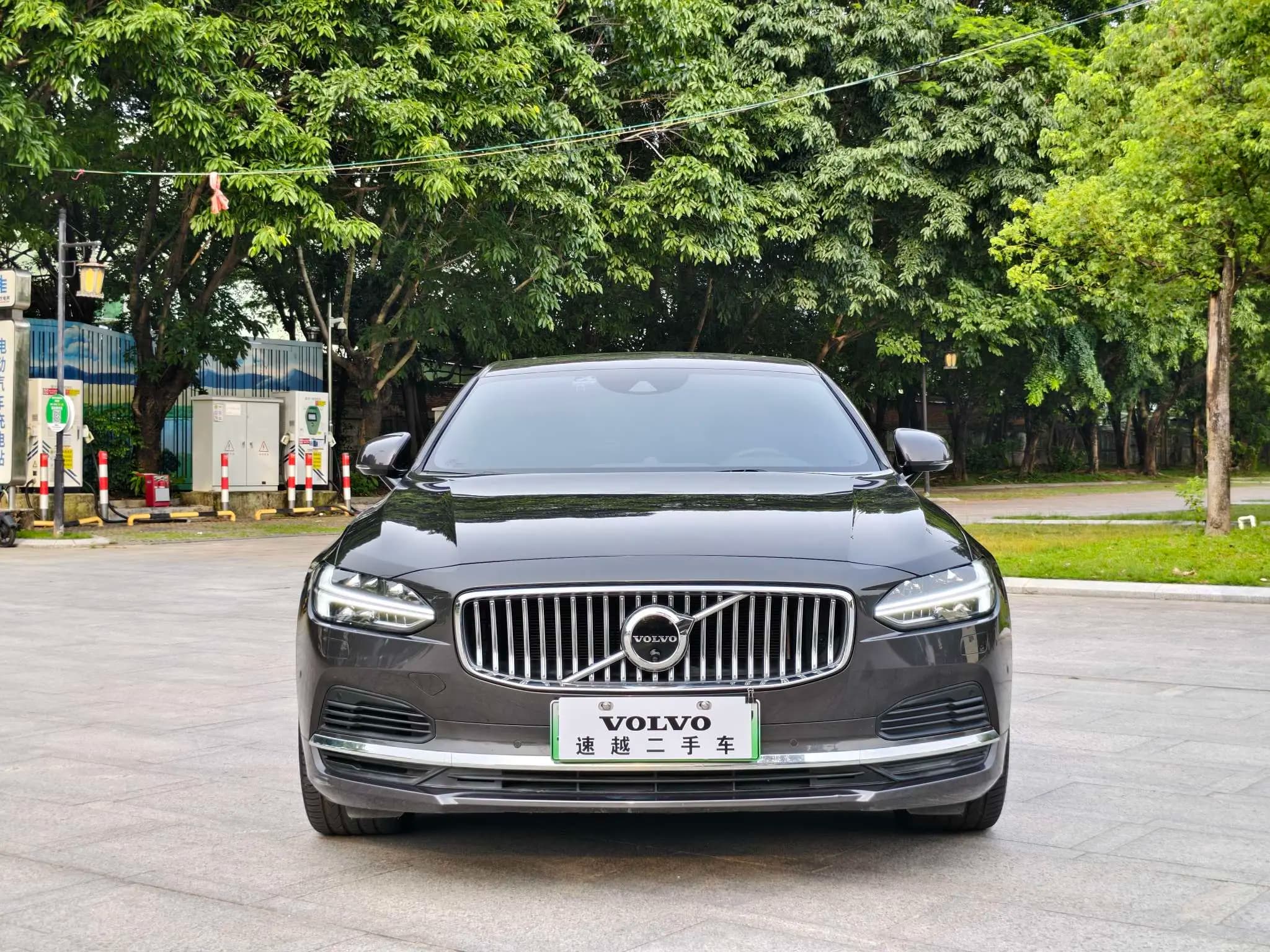 Volvo S90 PHEV 2021 г. 56105 км. — фото 2