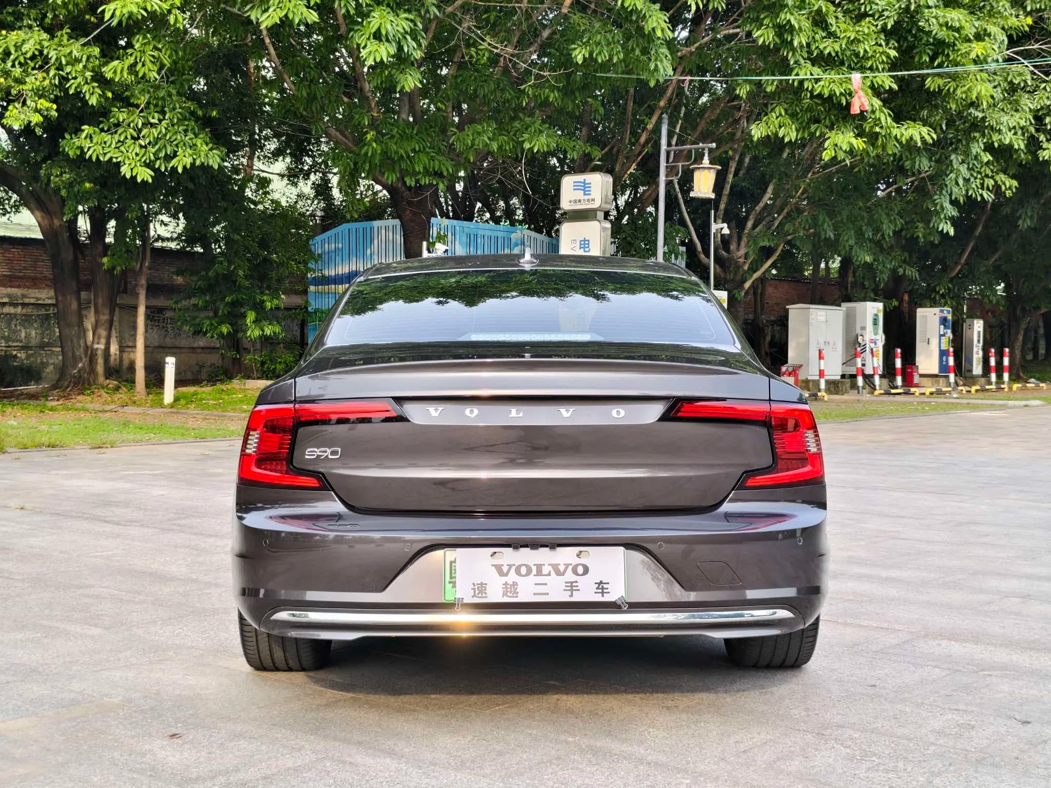 Volvo S90 PHEV 2021 г. 56105 км. — фото 6