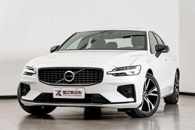 Volvo S60 2024 г. 11144 км. — фото 8