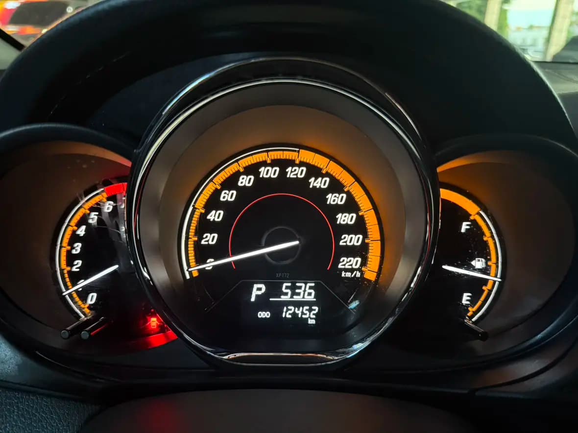 Toyota Yaris L 2022 г. 13128 км. — фото 10
