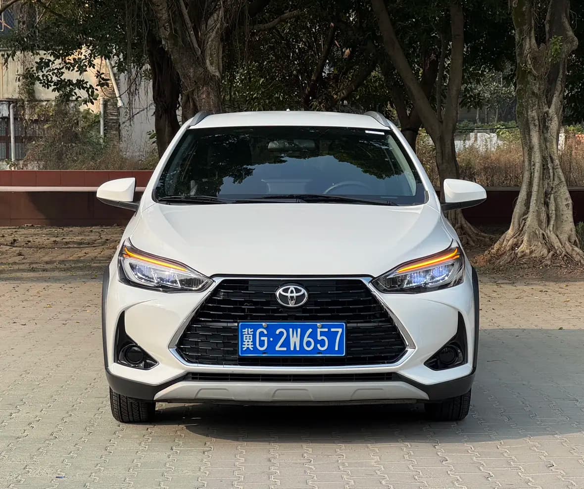 Toyota Yaris L 2021 г. 30141 км. — фото 2