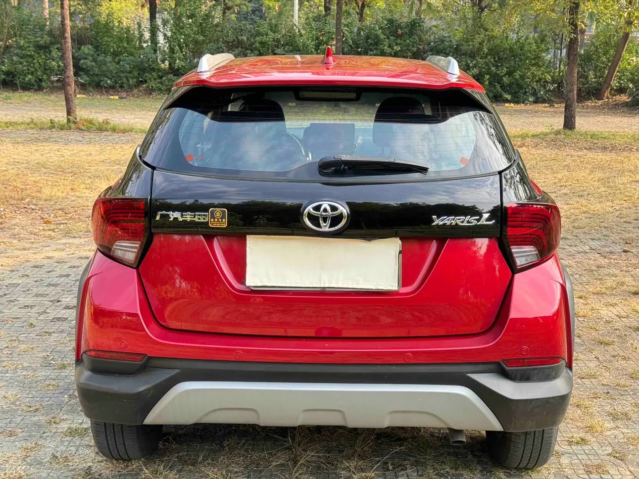 Toyota Yaris L 2022 г. 13042 км. — фото 6