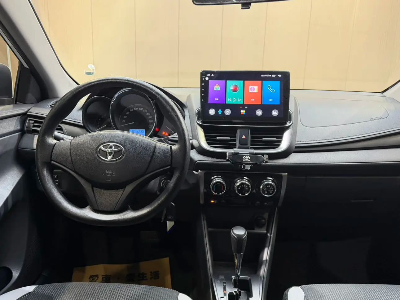 Toyota Yaris L 2021 г. 18143 км. — фото 8