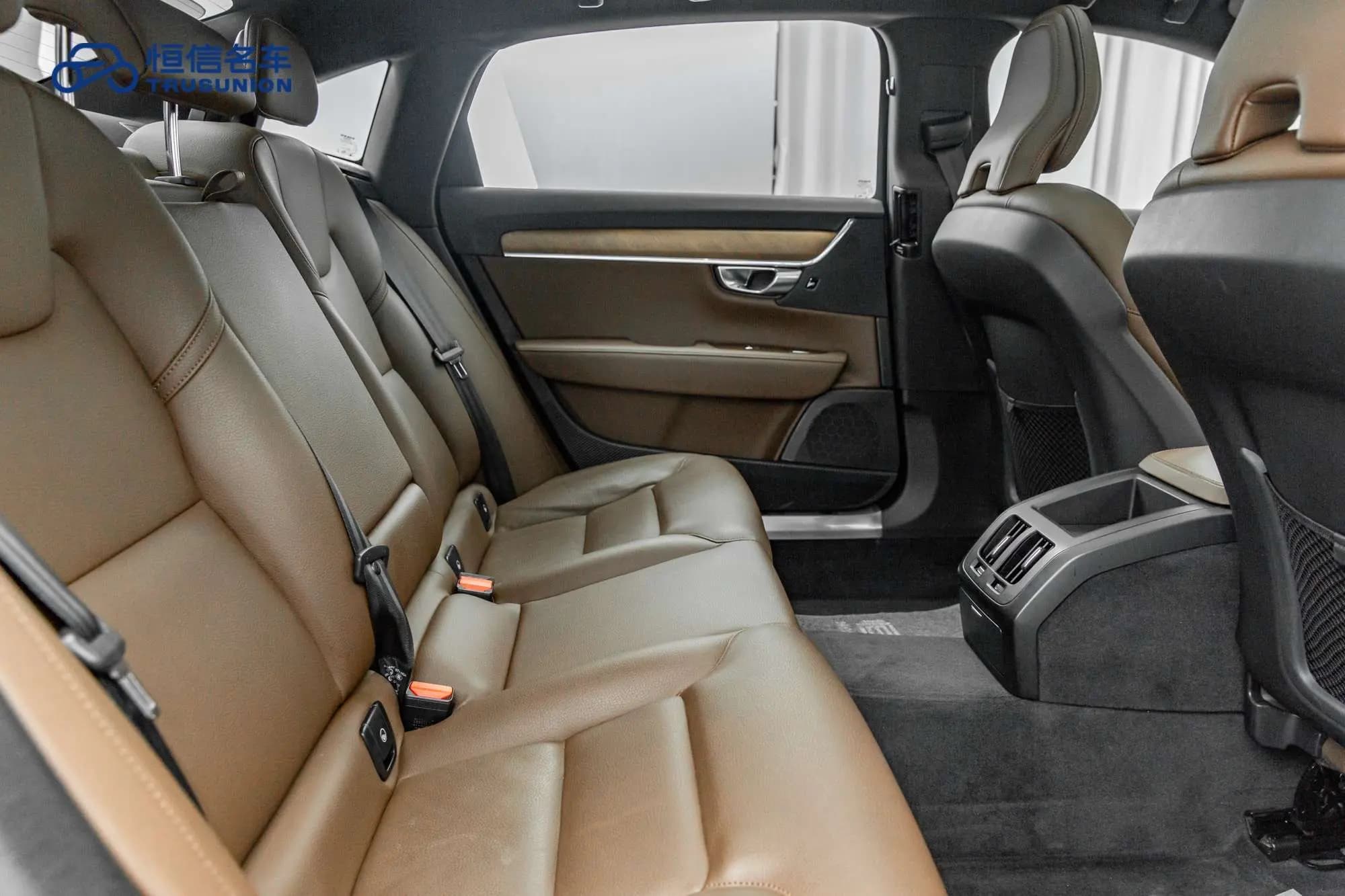 Volvo S90 2021 г. 25126 км. — фото 22