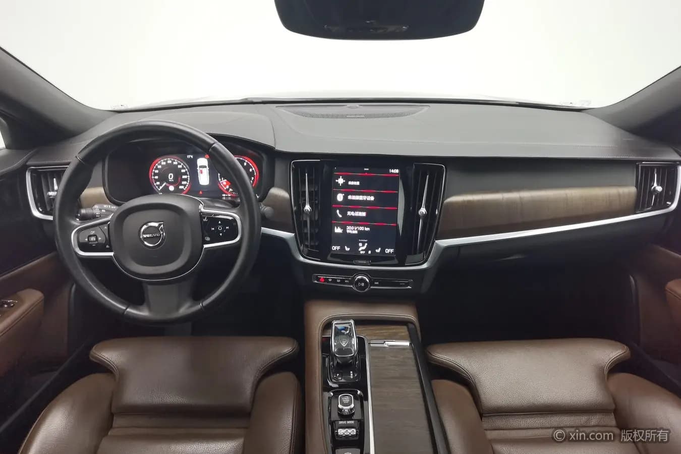 Volvo S90 2021 г. 101906 км. — фото 12