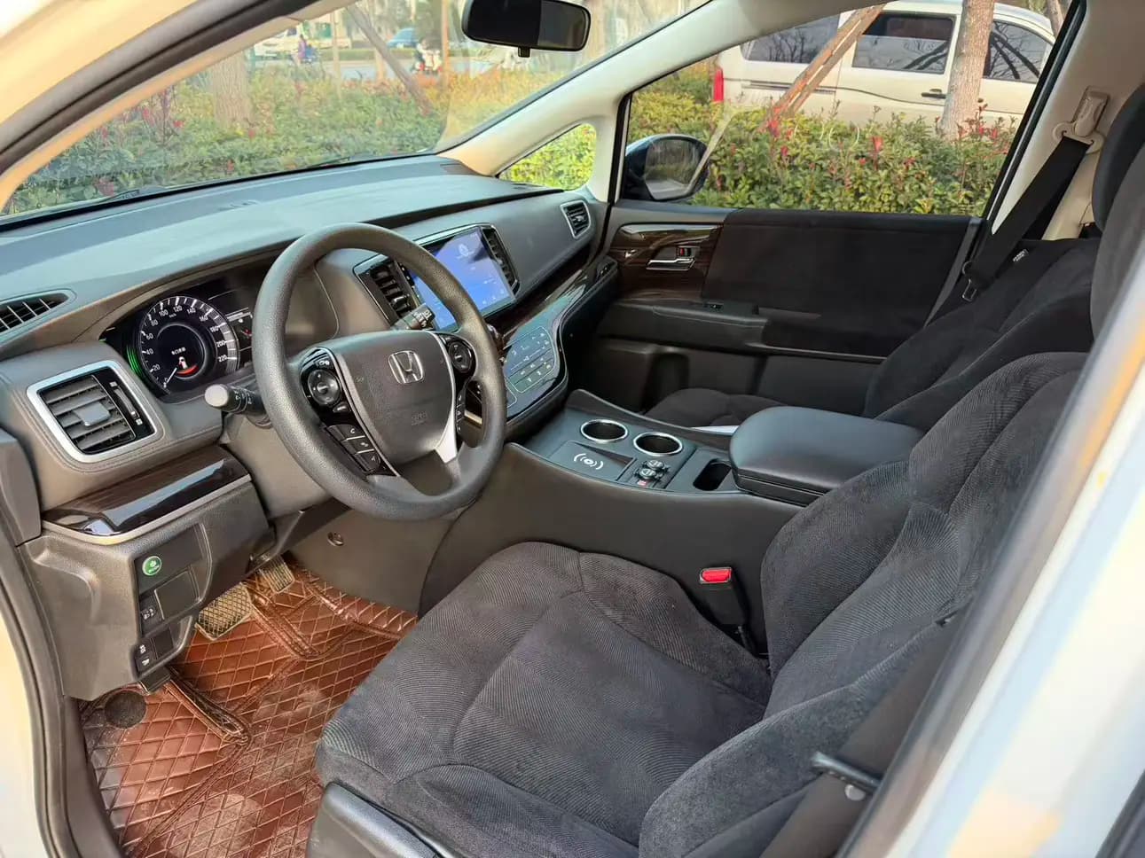 Honda Odyssey 2021 г. 131144 км. — фото 12