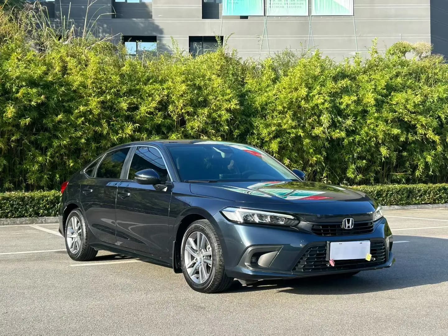 Honda Civic 2023 г. 27100 км. — фото 3