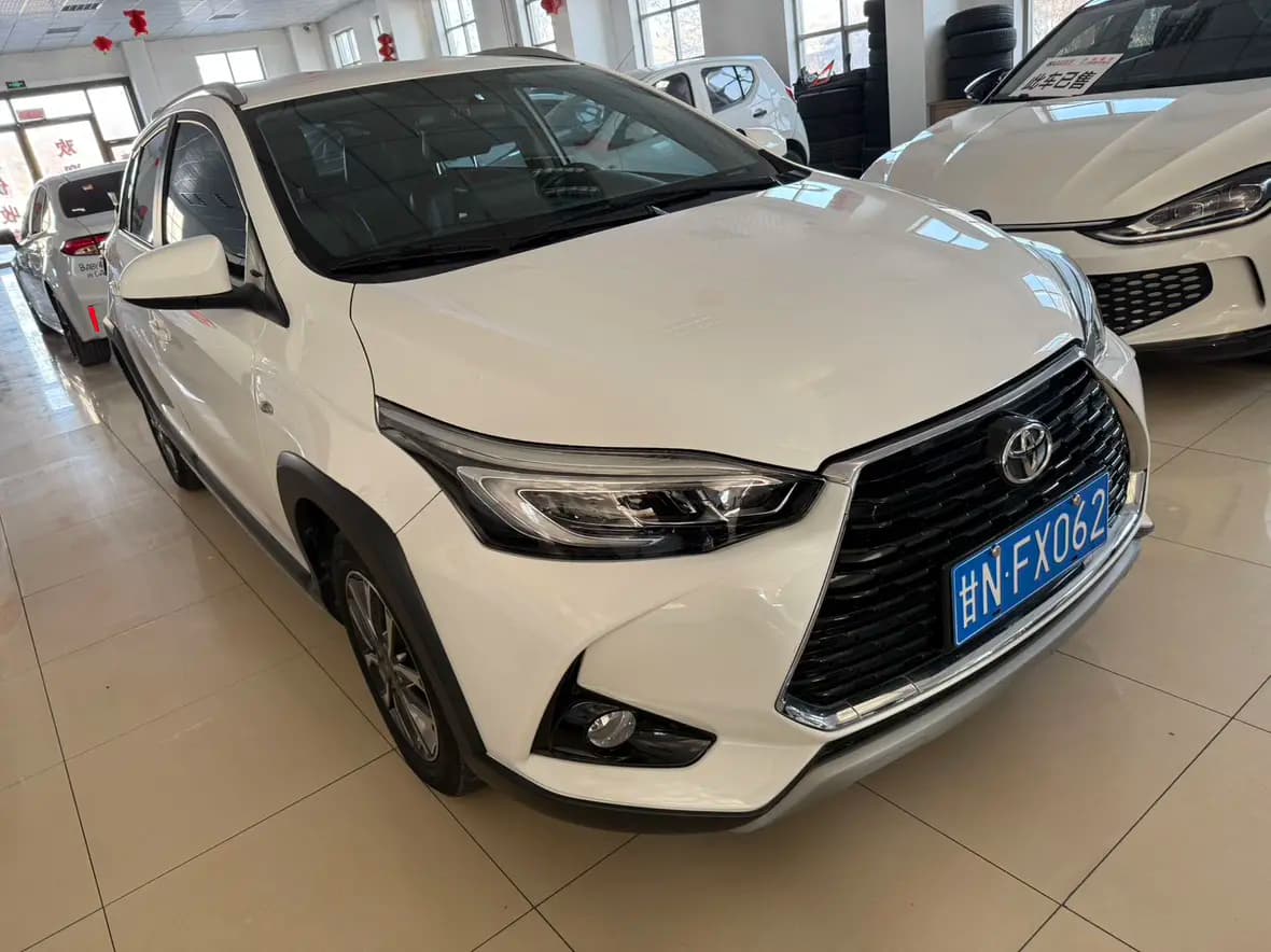 Toyota Yaris L 2022 г. 34330 км. — фото 3