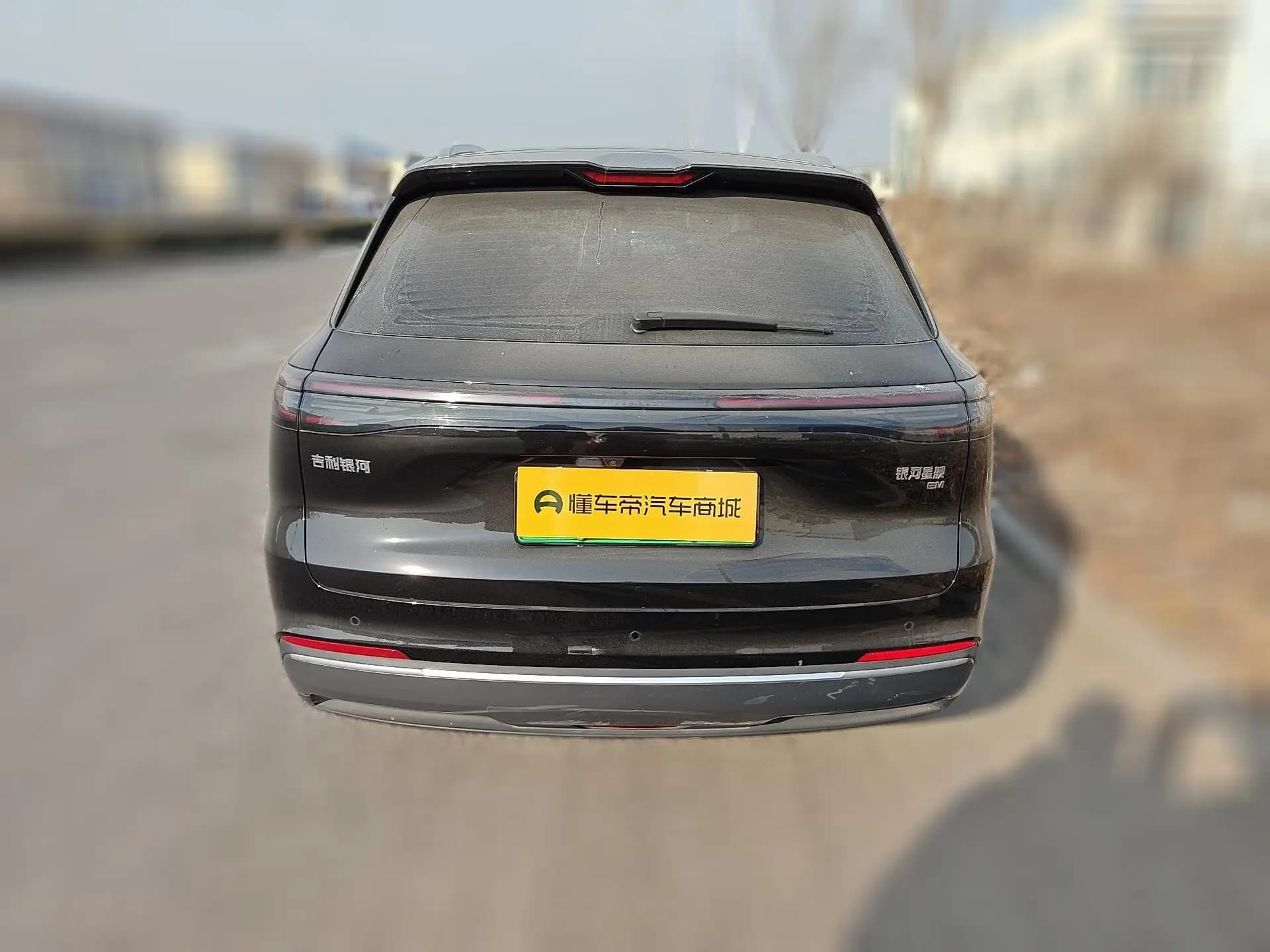 Geely Galaxy Starship 7 EM-i 2025 г. 17632 км. — фото 4