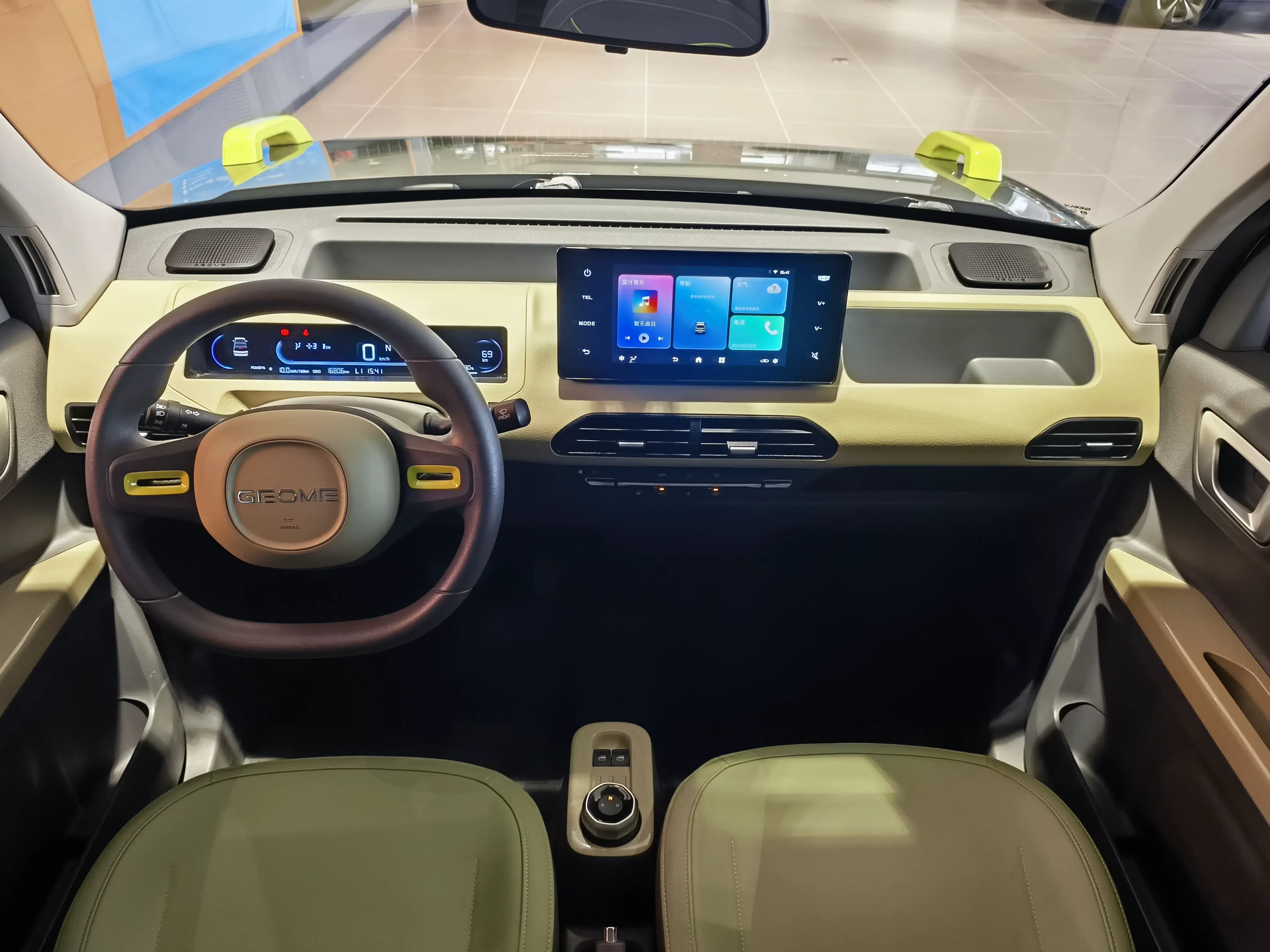 Geely Panda 2024 г. 16805 км. — фото 8