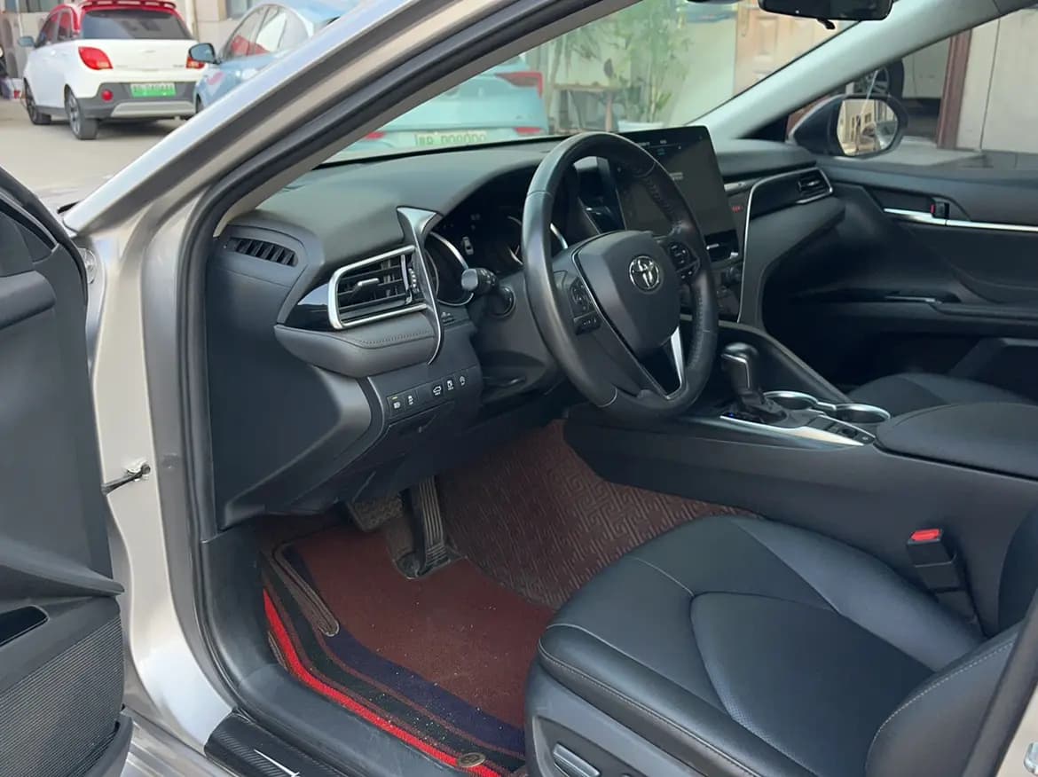 Toyota Camry 2021 г. 48000 км. — фото 9