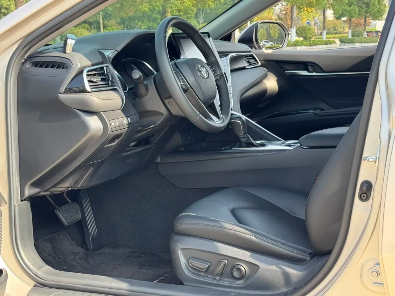 Toyota Camry 2021 г. 94000 км. — фото 15
