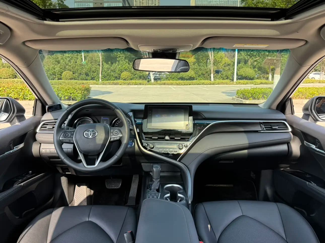 Toyota Camry 2021 г. 94000 км. — фото 10