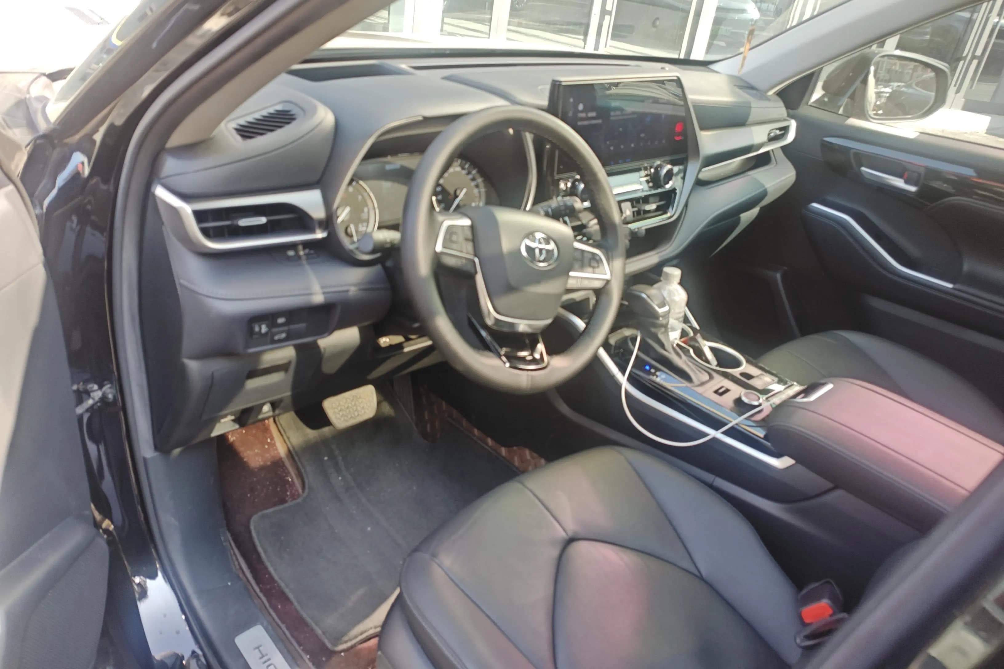Toyota Highlander 2023 г. 15826 км. — фото 15