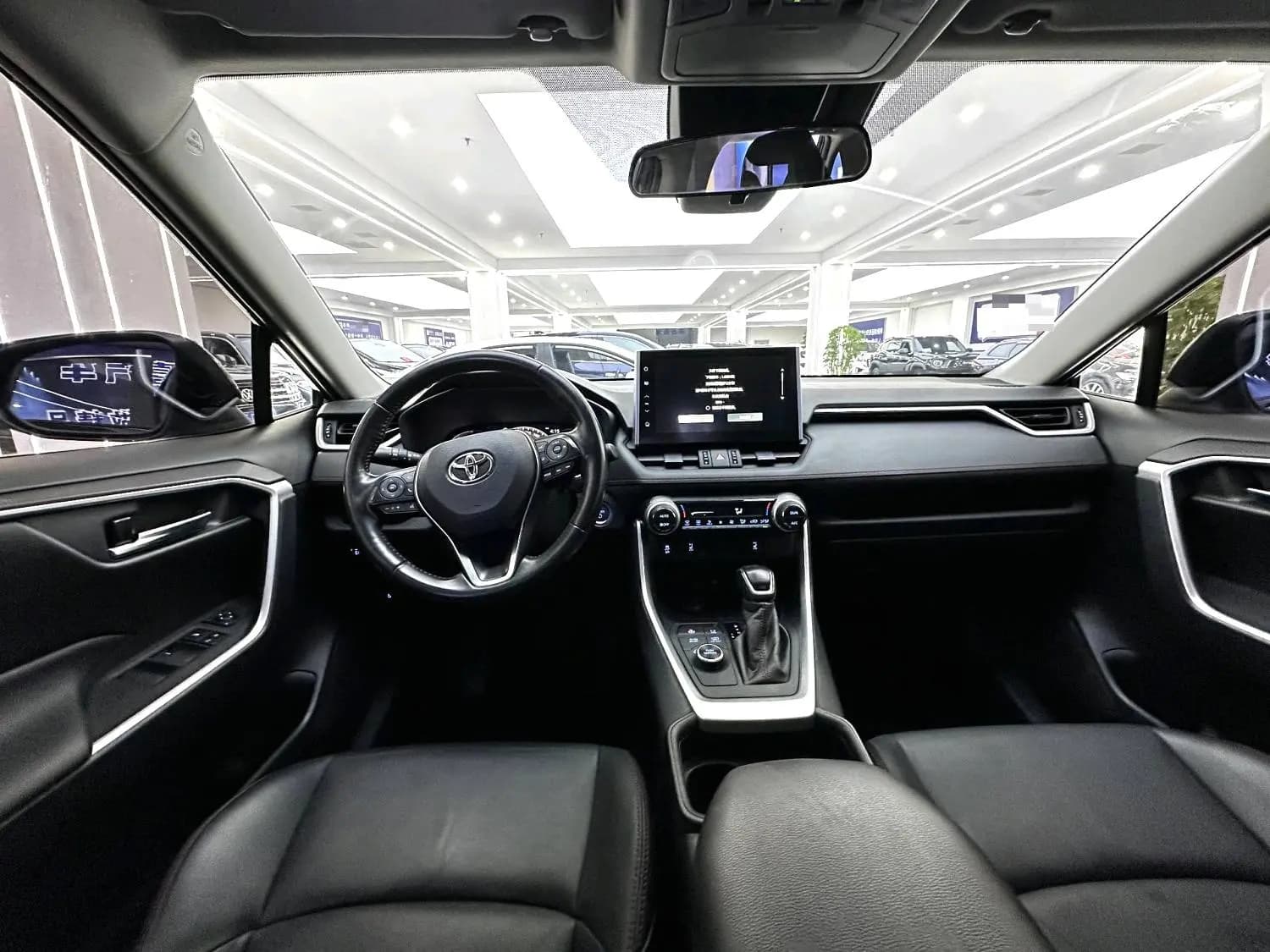 Toyota Wildlander PHEV 2021 г. 58088 км. — фото 7
