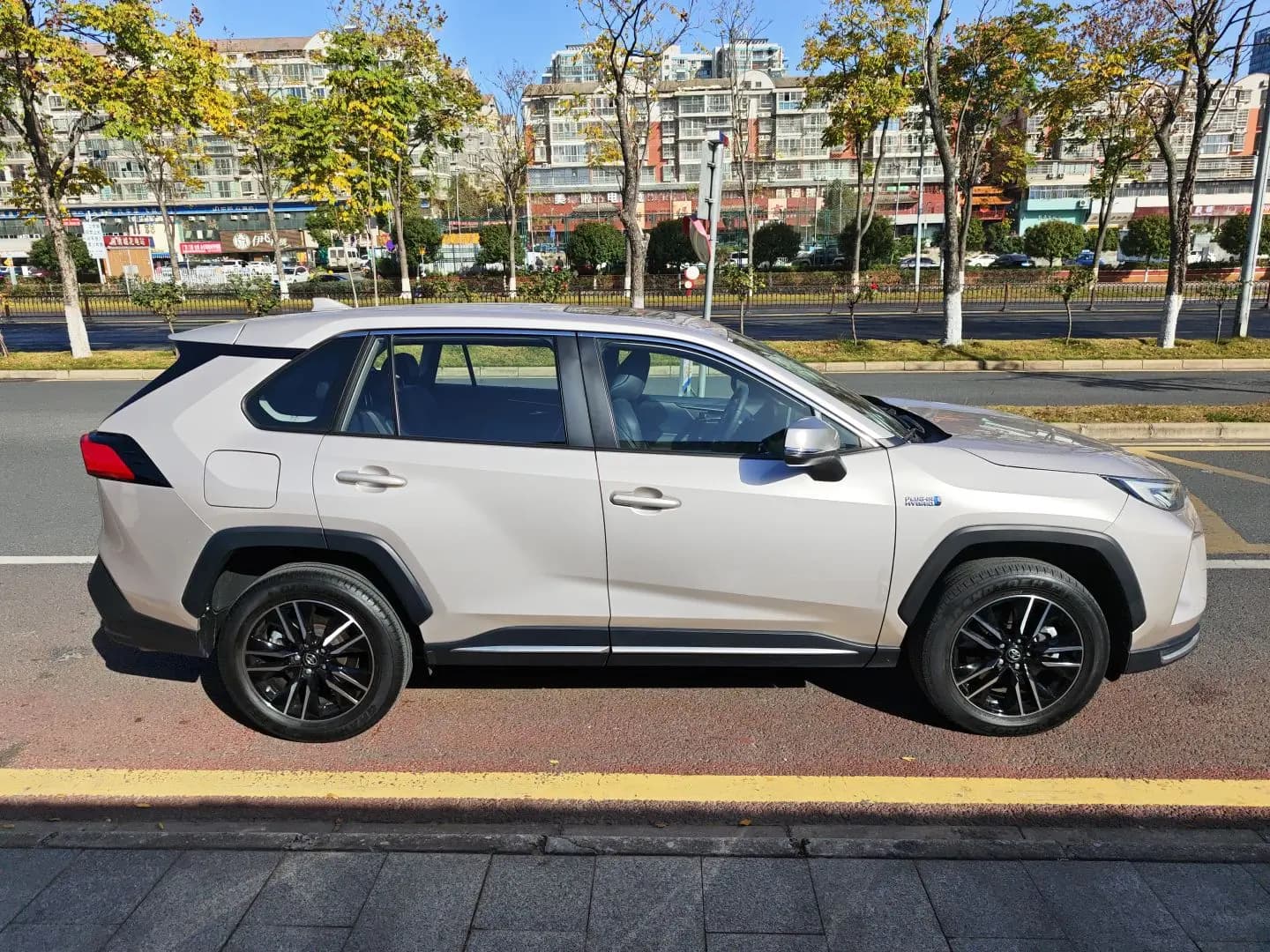 Toyota Wildlander PHEV 2022 г. 22089 км. — фото 6