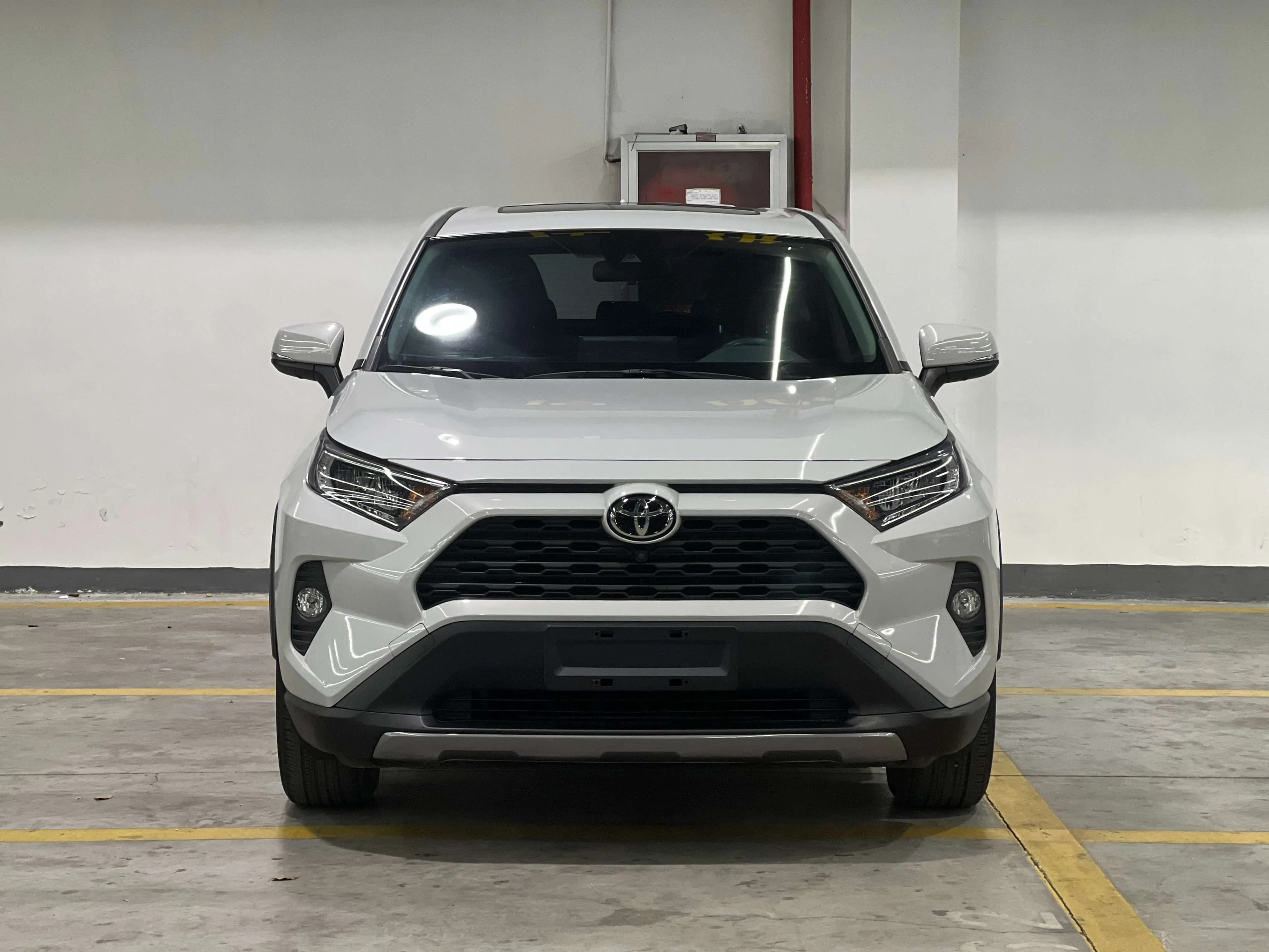 Toyota RAV4 2022 г. 26097 км. — фото 2
