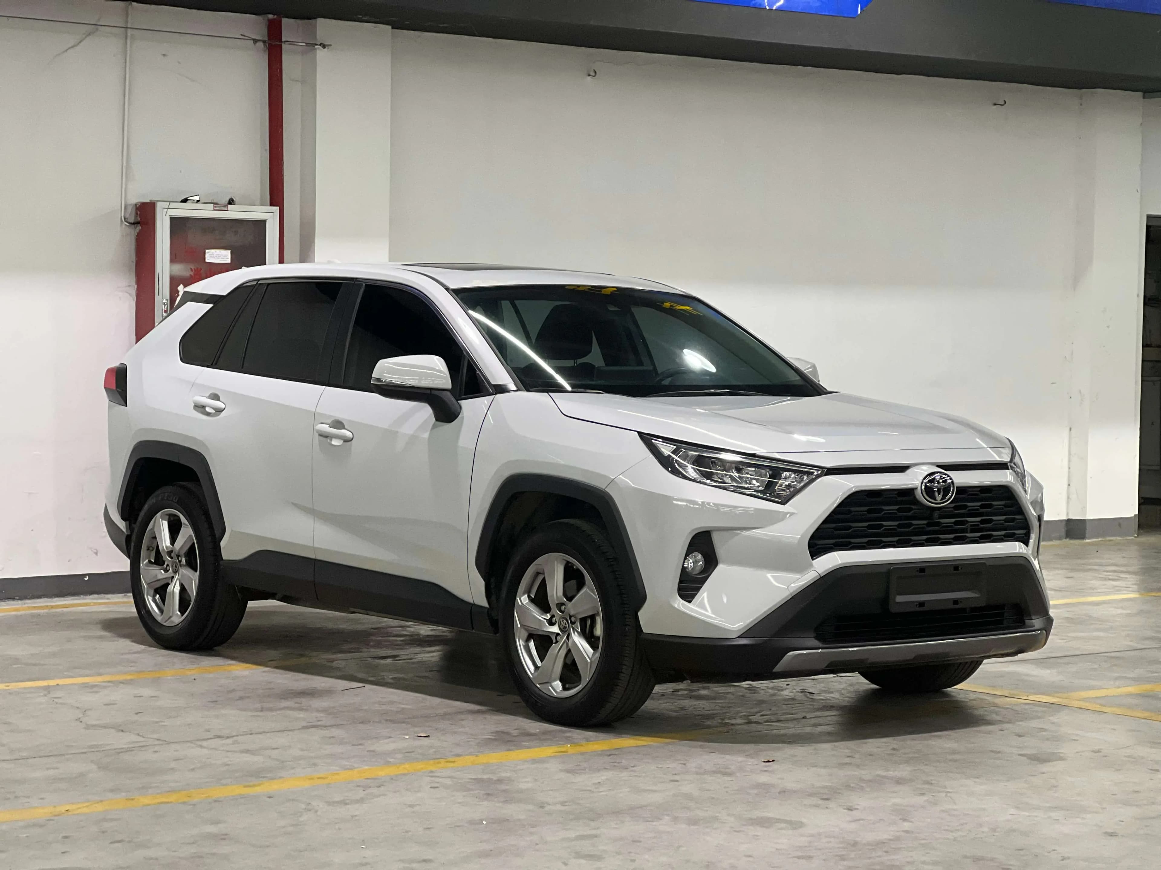 Toyota RAV4 2022 г. 26097 км. — фото 3