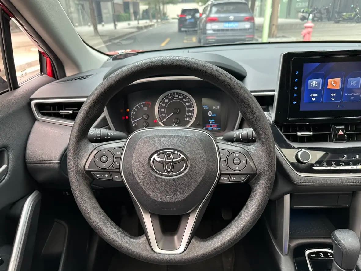 Toyota Frontlander 2022 г. 26001 км. — фото 13