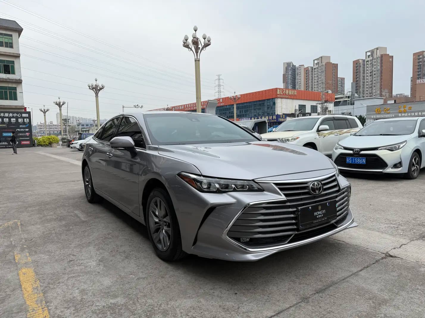 Toyota Avalon 2022 г. 40000 км. — фото 3