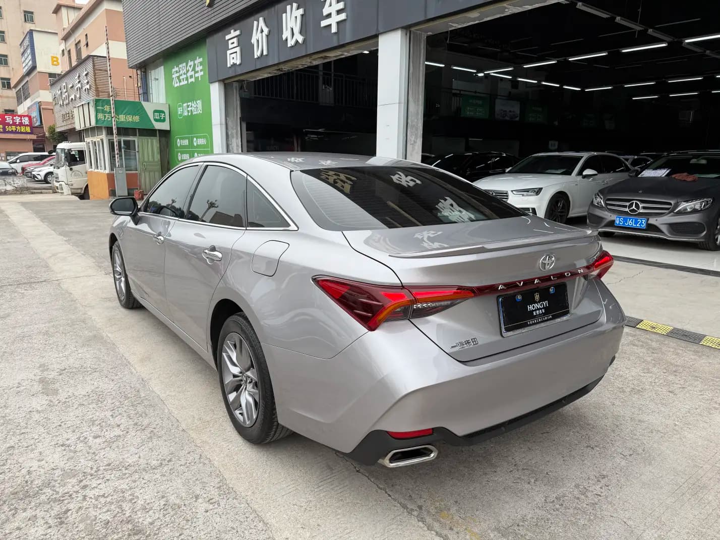 Toyota Avalon 2022 г. 40000 км. — фото 5