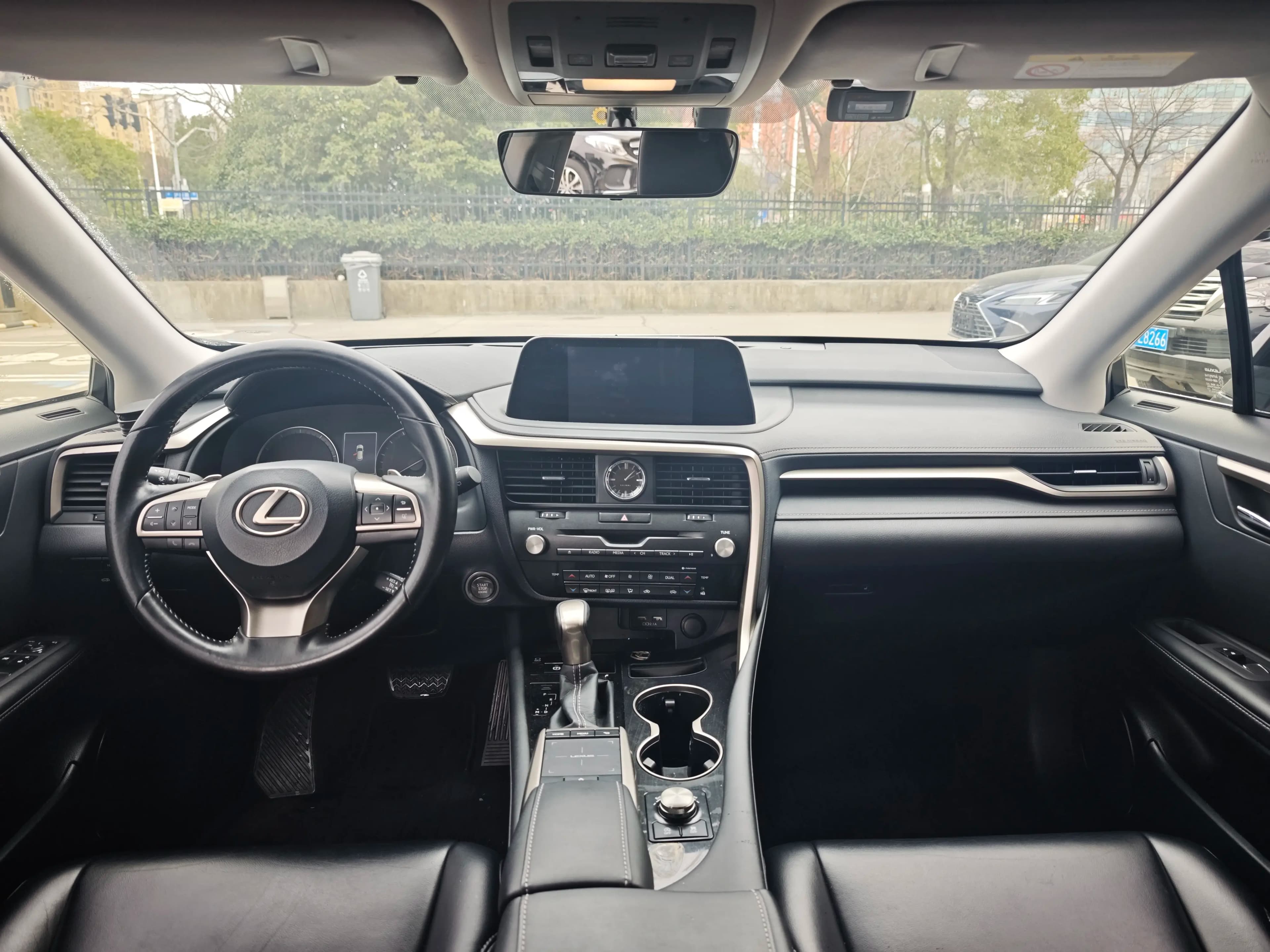 Lexus RX 2021 г. 65655 км. — фото 12