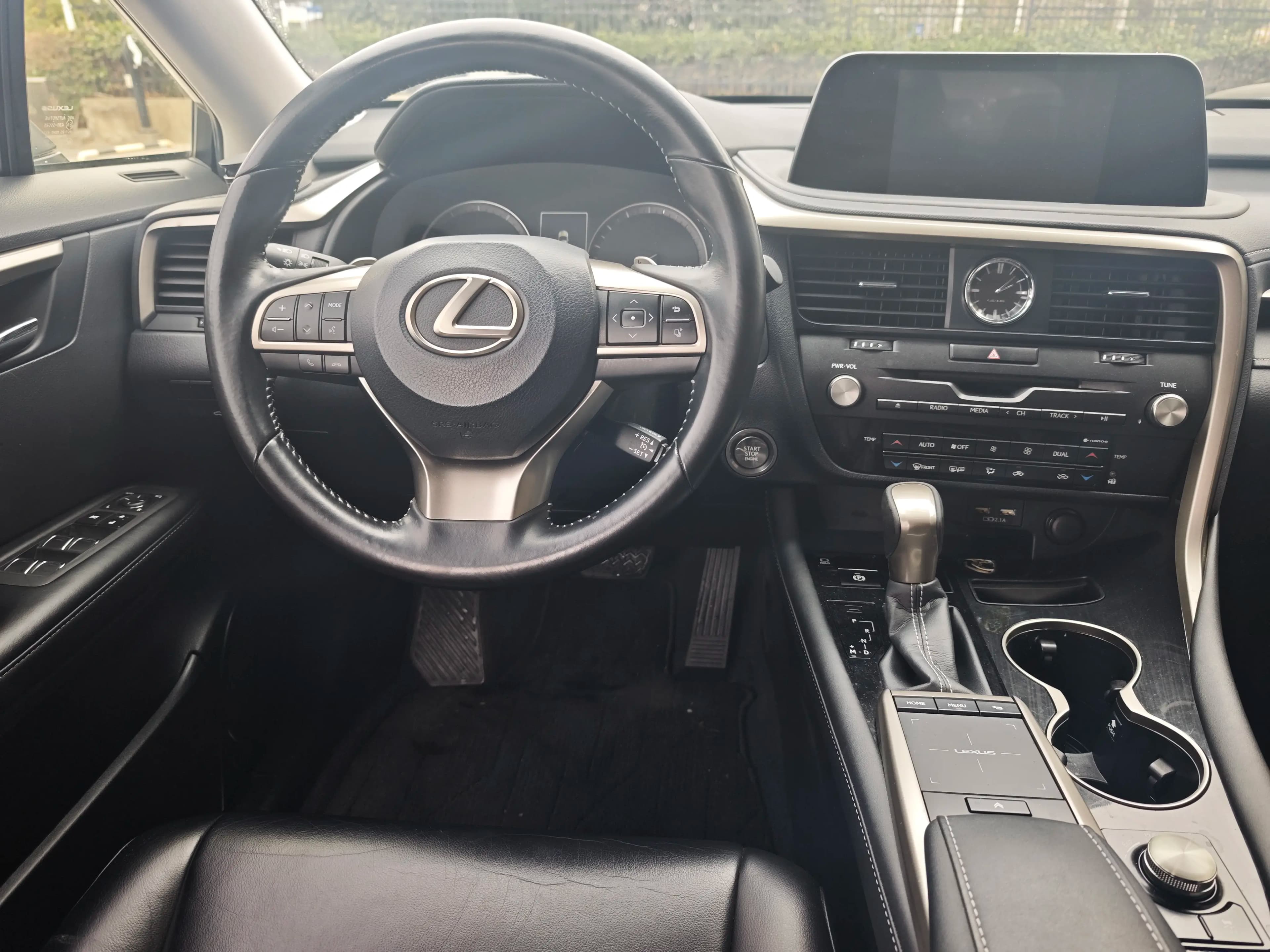 Lexus RX 2021 г. 65655 км. — фото 14